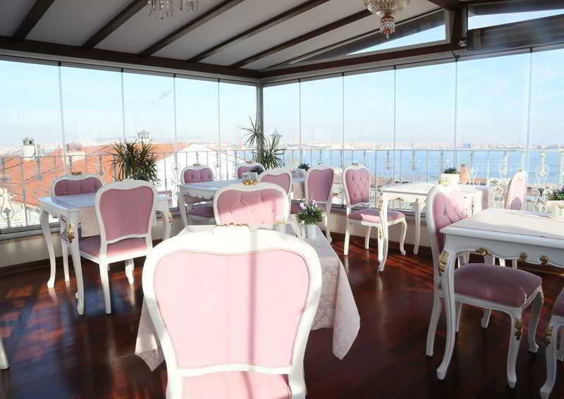 Отель Romantic 3*